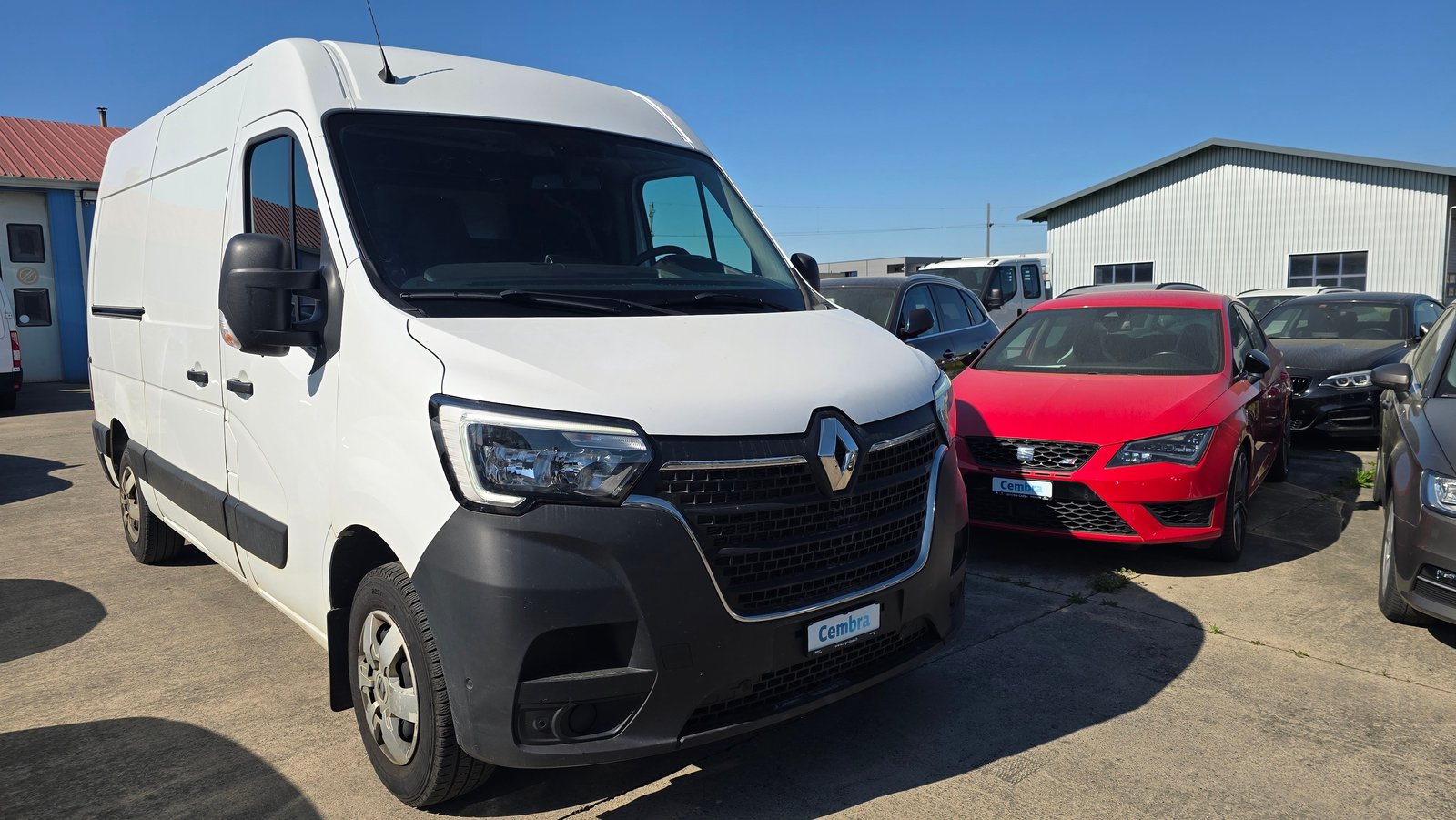 RENAULT Master T35 2.3dCi 135 L2H2