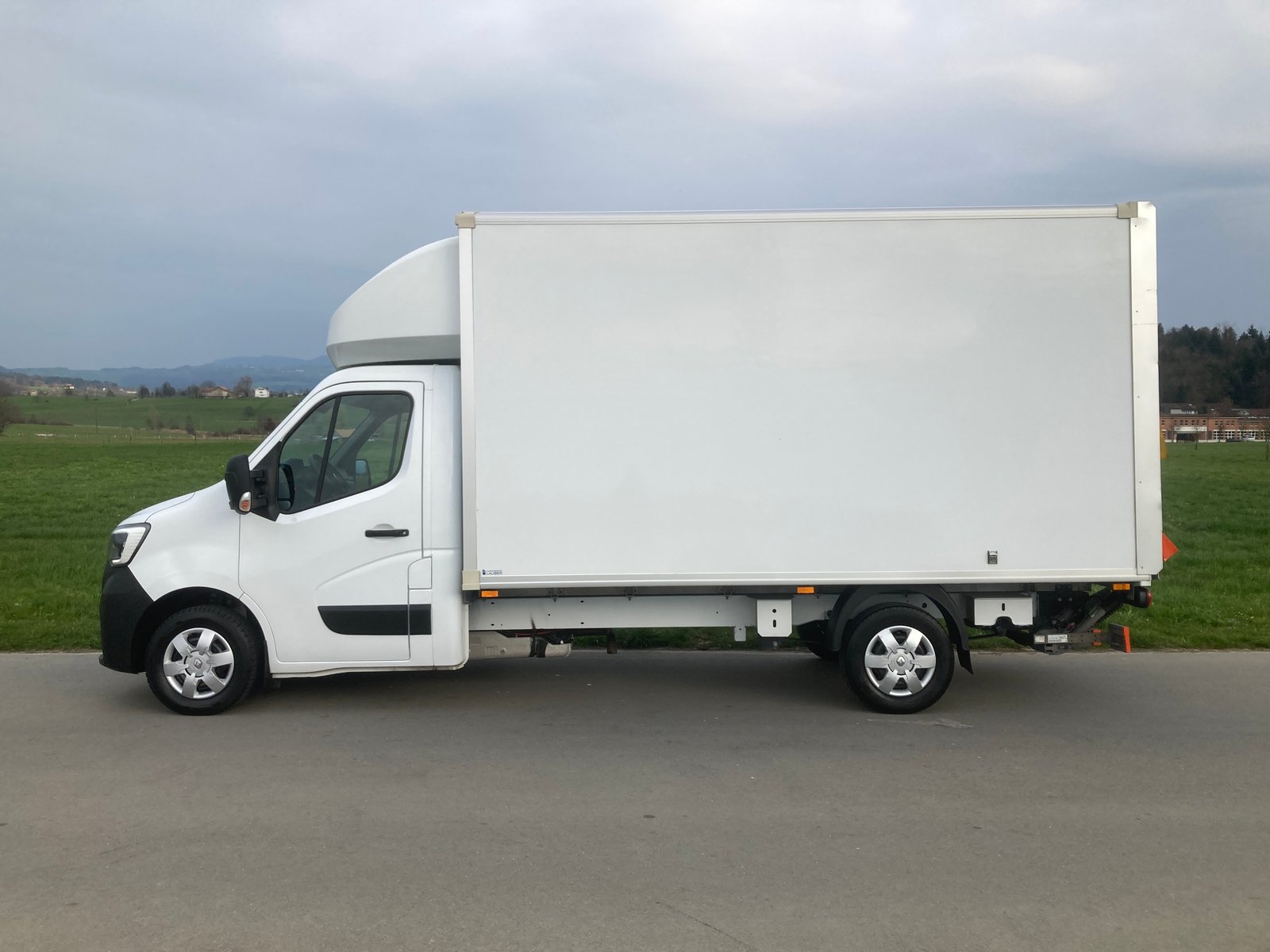 RENAULT Master T35 2.3 Blue dCi 145 L3H3 Hebebühne, Diesel, Occasioni / Usate, Manuale - 2