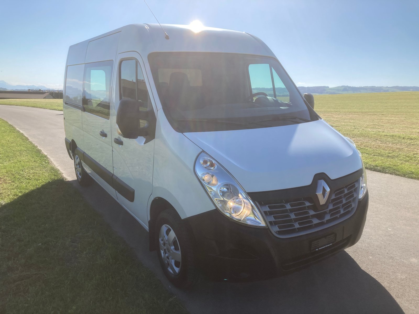 RENAULT Master T35 2.3dCi 130 L2H2, Diesel, Second hand / Used, Manual - 2