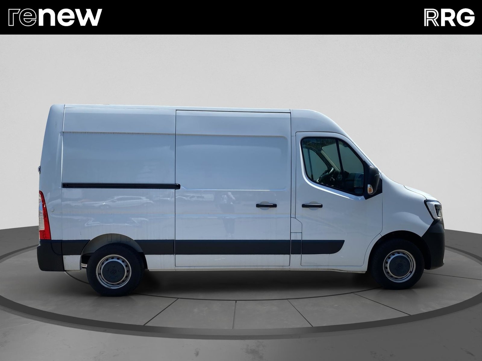 RENAULT Master T35 2.3 Blue dCi 135 L2H2, Diesel, Occasion / Utilisé, Manuelle - 2