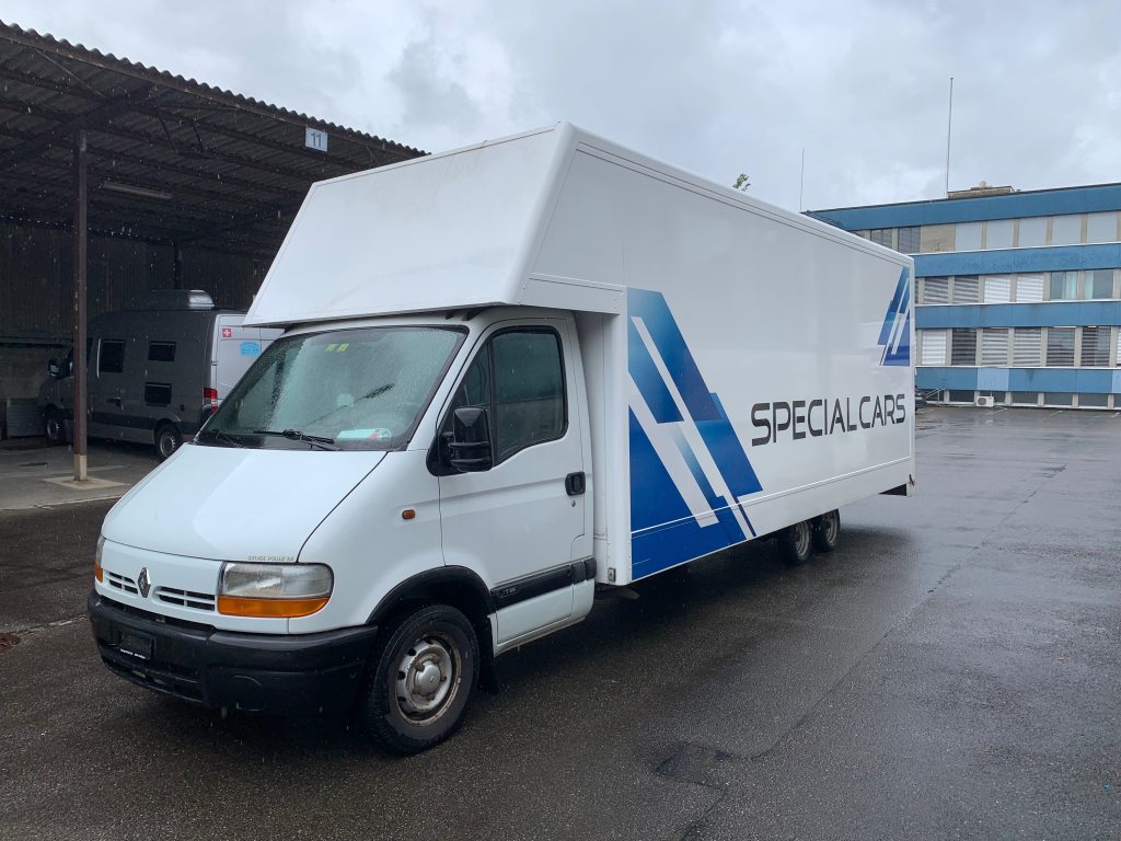 RENAULT Renntransporter