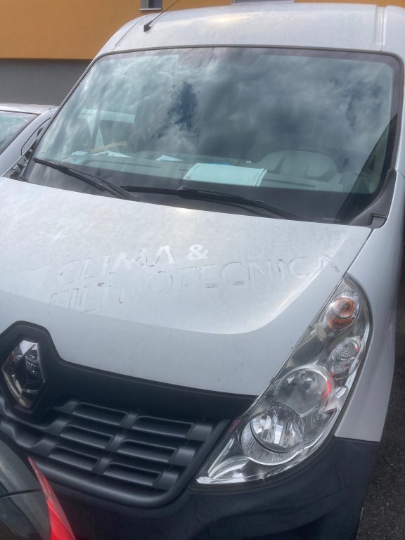 RENAULT MASTER 2.3 dCi 135 TwinTurbo
