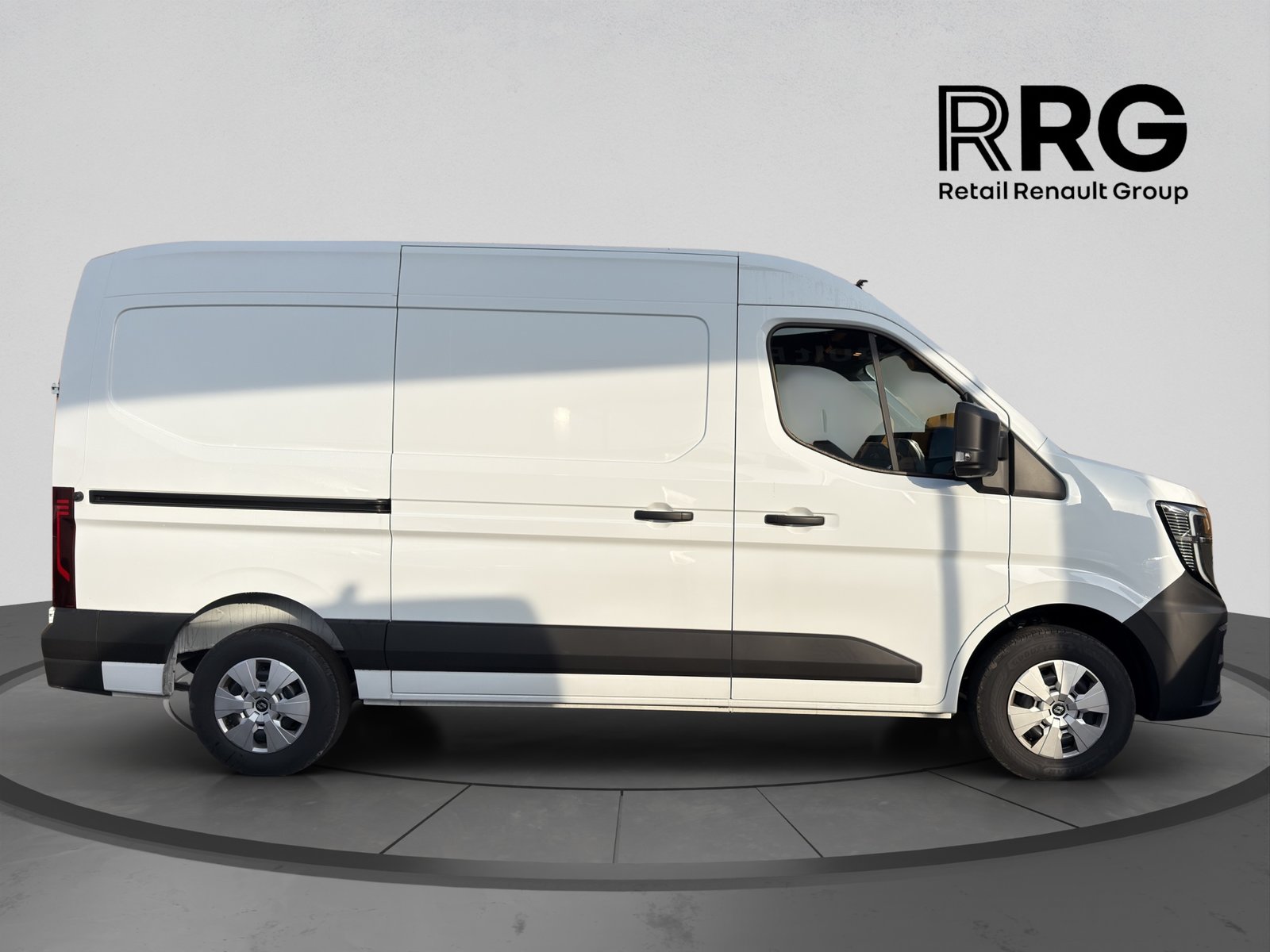 RENAULT Master T35 2.0 Blue dCi 130 L2H2 Advance, Diesel, Vorführwagen, Handschaltung - 2