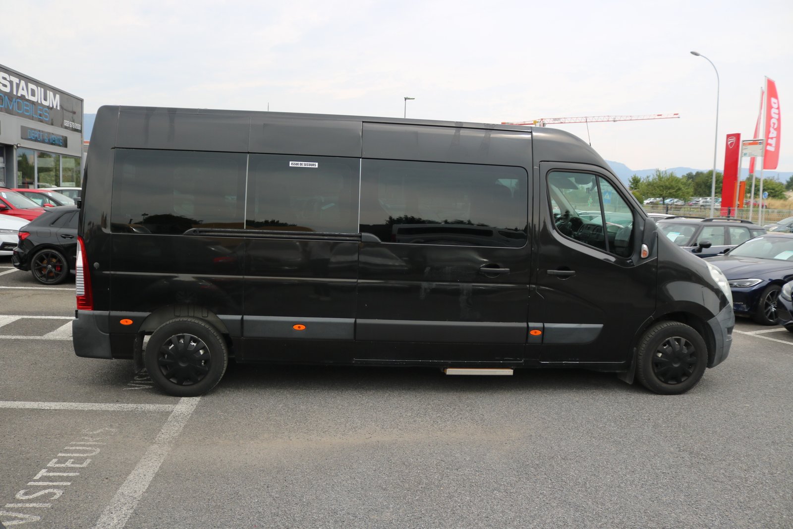 RENAULT Master T39 2.3dCi Minibus 17 L3H2, Diesel, Second hand / Used, Manual - 2