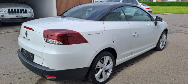 RENAULT Mégane CC 2.0 Dynamique, Essence, Occasion / Utilisé, Automatique - 3
