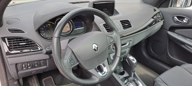 RENAULT Mégane CC 2.0 Dynamique, Essence, Occasion / Utilisé, Automatique - 6