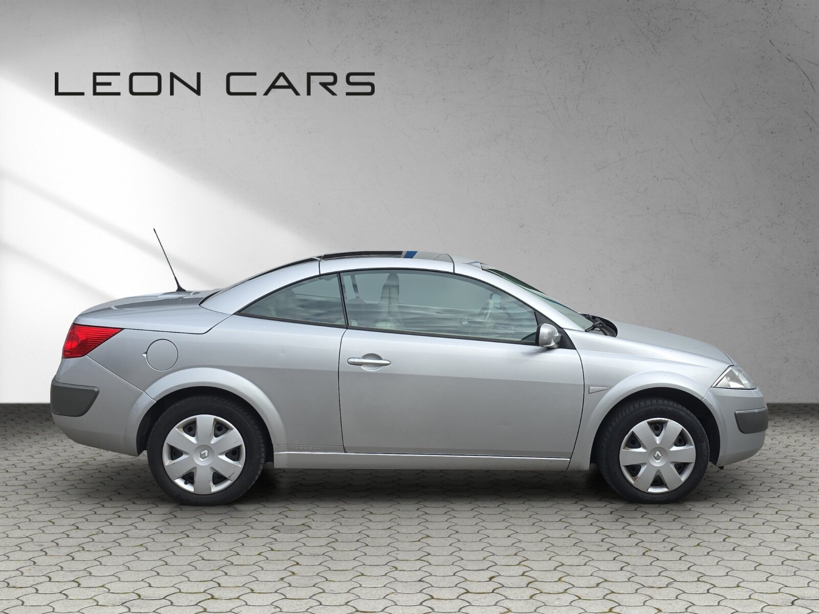 RENAULT Mégane C-C 2.0 16V Automat, Benzin, Occasion / Gebraucht, Automatik - 4