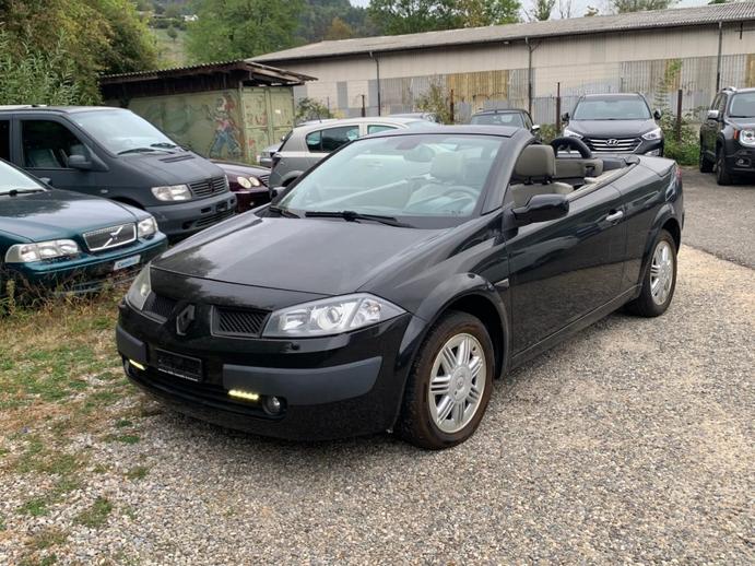 RENAULT 2.0 Turbo Privilège, Essence, Occasion / Utilisé, Manuelle