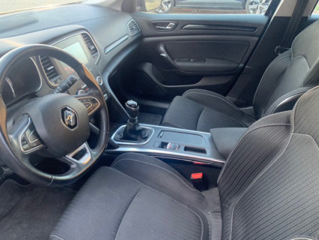 RENAULT Mégane 1.2 16V T Zen, Essence, Occasion / Utilisé, Manuelle - 2