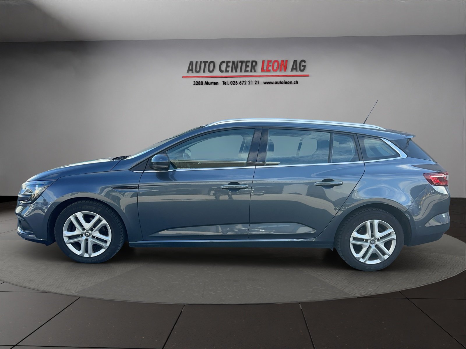 RENAULT Mégane Grandtour 1.2 16V Turbo Bose EDC, Essence, Occasion / Utilisé, Automatique - 2