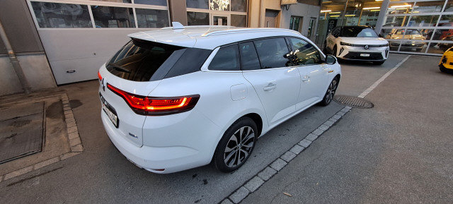 RENAULT Mégane 1.6 E-Tech Intens, Hybride Intégral Essence/Électricité, Occasion / Utilisé, Automatique - 4