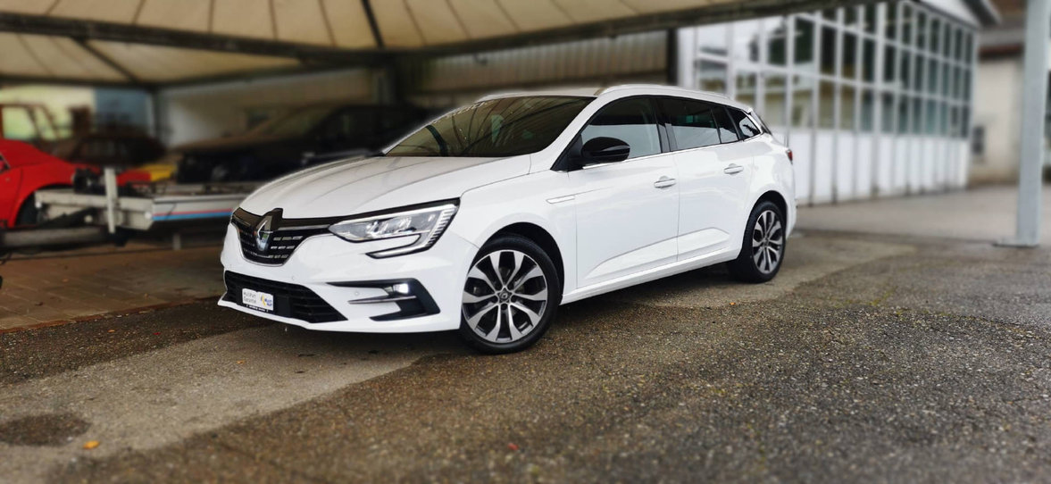 RENAULT Mégane Grandtour 1.3TCe140 techno EDC