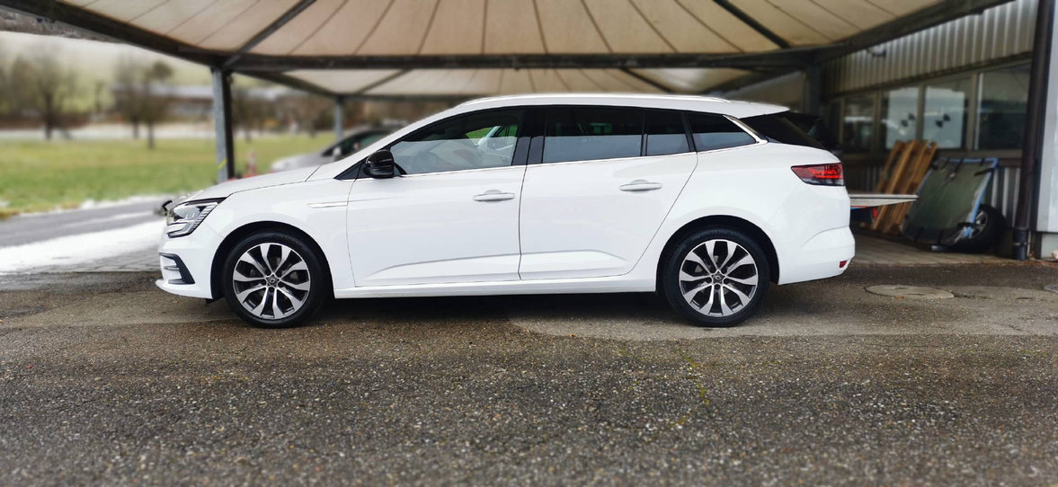 RENAULT Mégane Grandtour 1.3TCe140 techno EDC, Essence, Occasion / Utilisé, Automatique - 2