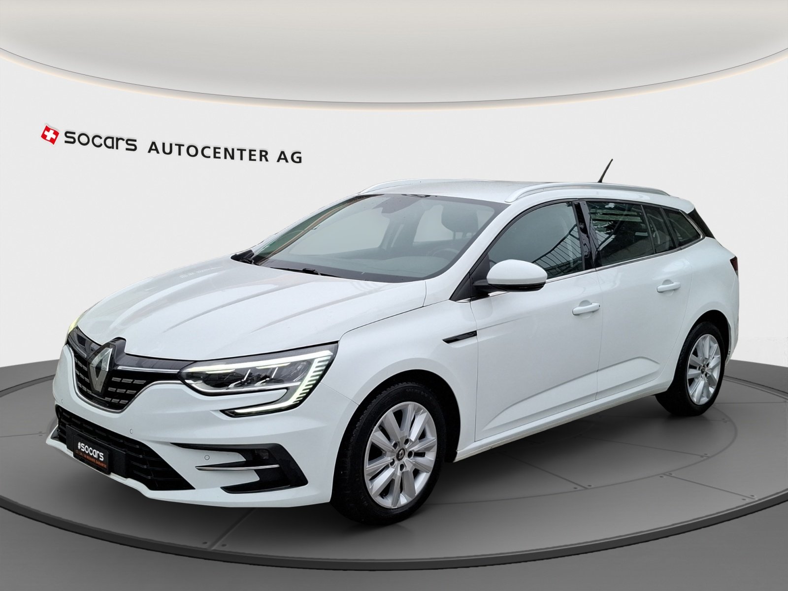 RENAULT Mégane Grandtour 1.5 dCi Business EDC // 8-fach bereift
