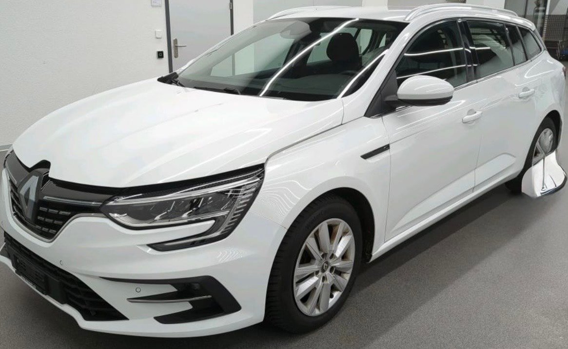 RENAULT Mégane Grandtour 1.5 dCi Intens EDC