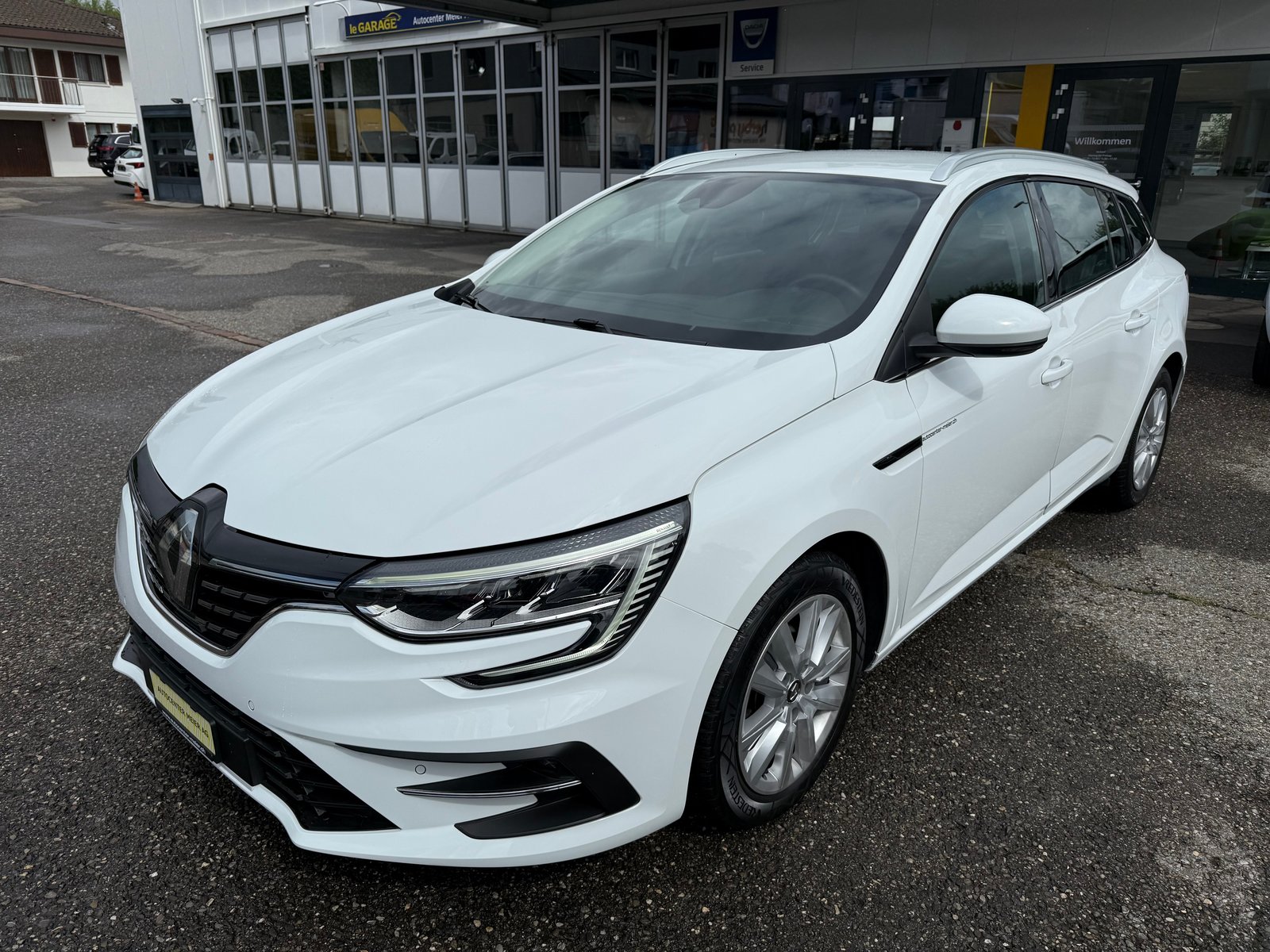 RENAULT Mégane Grandtour 1.5 dCi Business EDC, Diesel, Occasion / Utilisé, Automatique - 2