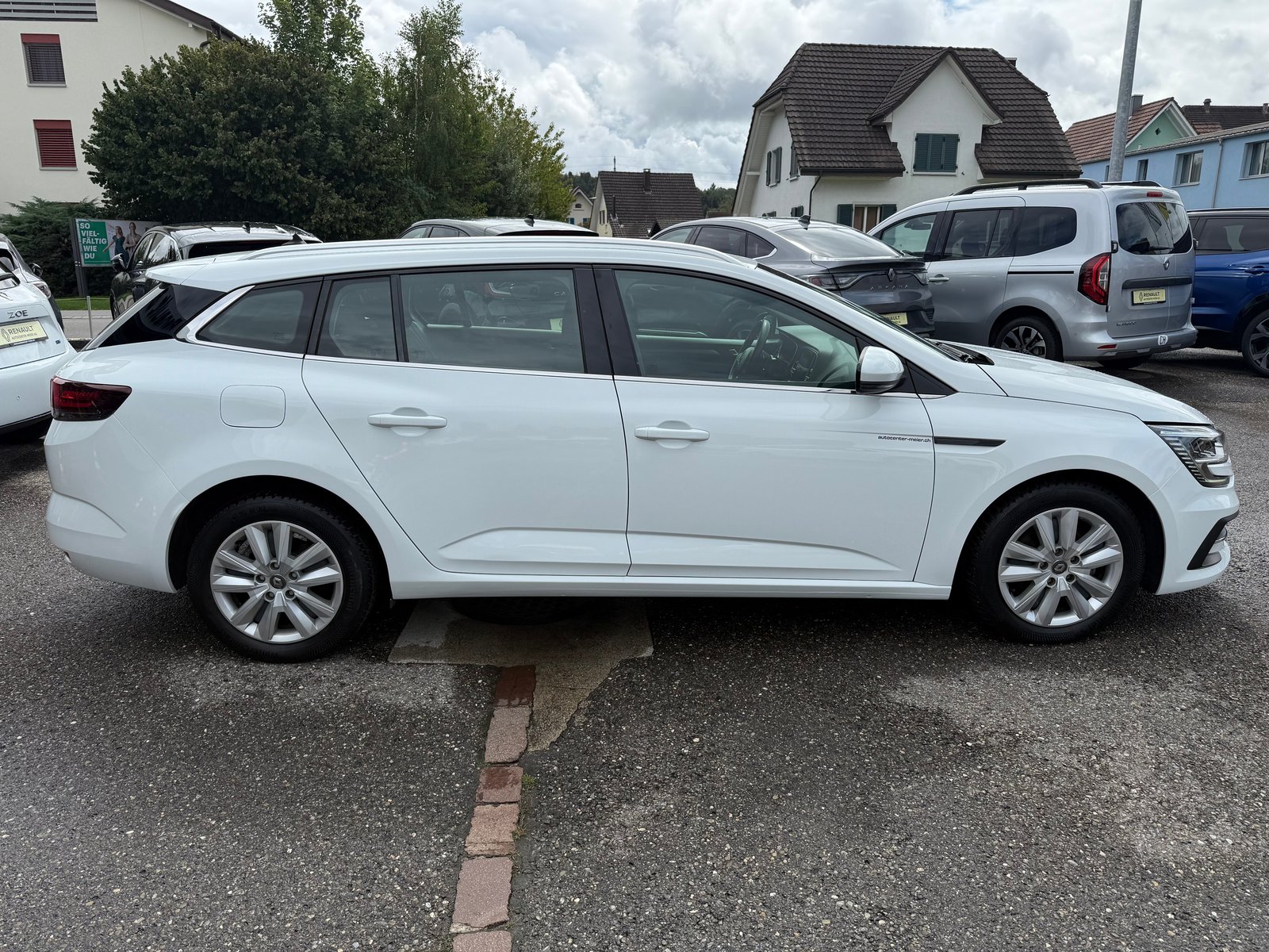 RENAULT Mégane Grandtour 1.5 dCi Business EDC, Diesel, Occasion / Utilisé, Automatique - 7