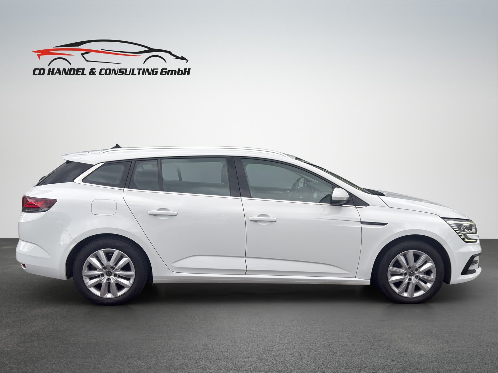 RENAULT Mégane Grandtour 1.5 dCi Business EDC, Diesel, Second hand / Used, Automatic - 5