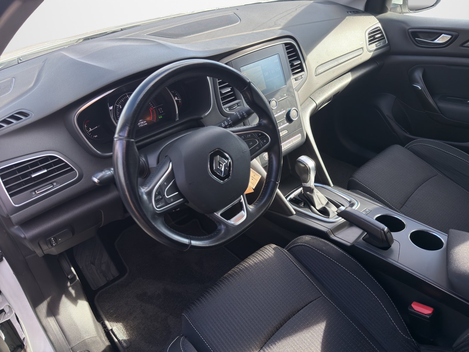 RENAULT Mégane Grandtour 1.5 dCi Business EDC, Diesel, Second hand / Used, Automatic - 6