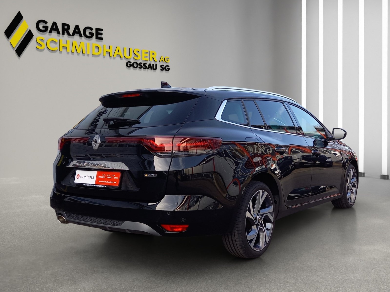 RENAULT Mégane Grandtour 1.3 TCe 160 R.S. Line EDC, Petrol, Second hand / Used, Automatic - 3