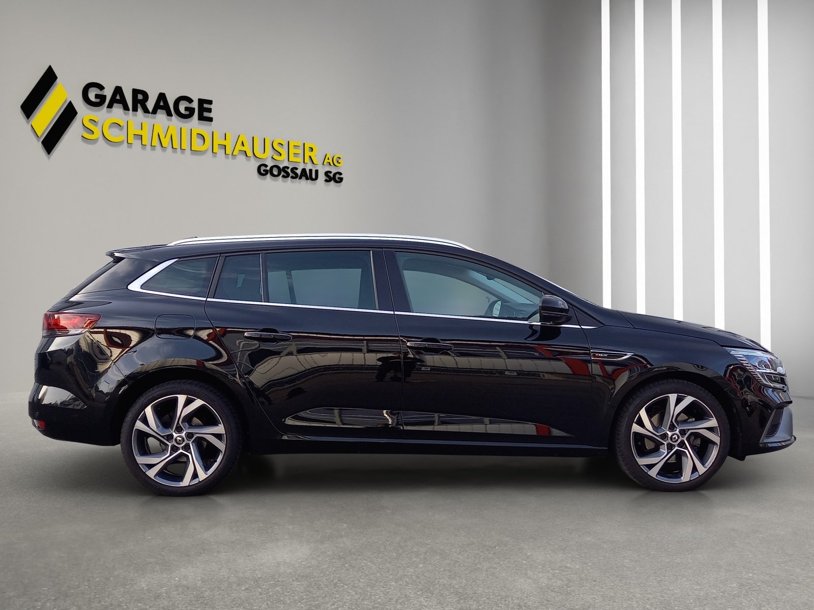 RENAULT Mégane Grandtour 1.3 TCe 160 R.S. Line EDC, Petrol, Second hand / Used, Automatic - 4