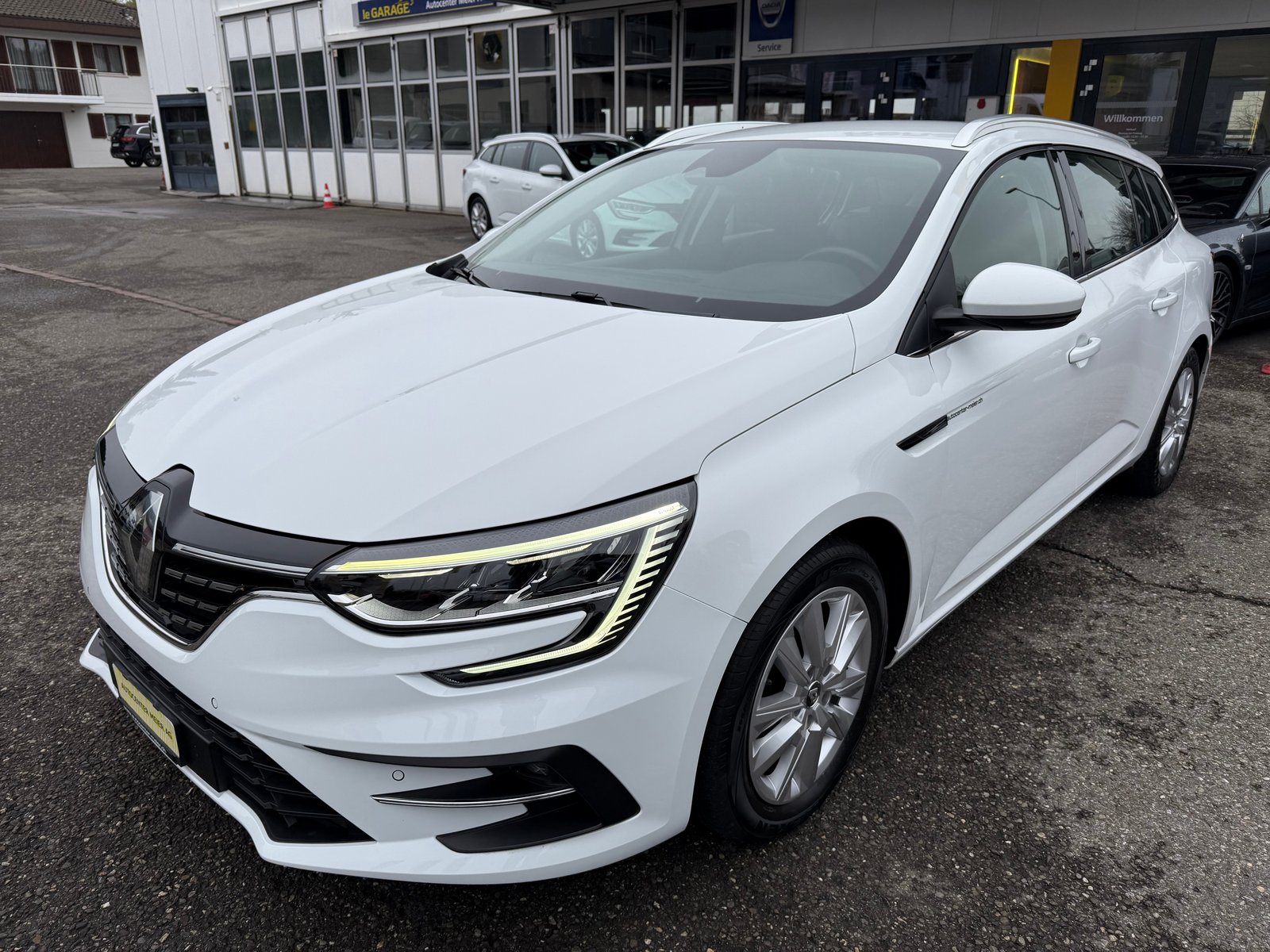 RENAULT Mégane Grandtour 1.5 dCi Business EDC, Diesel, Second hand / Used, Automatic - 2