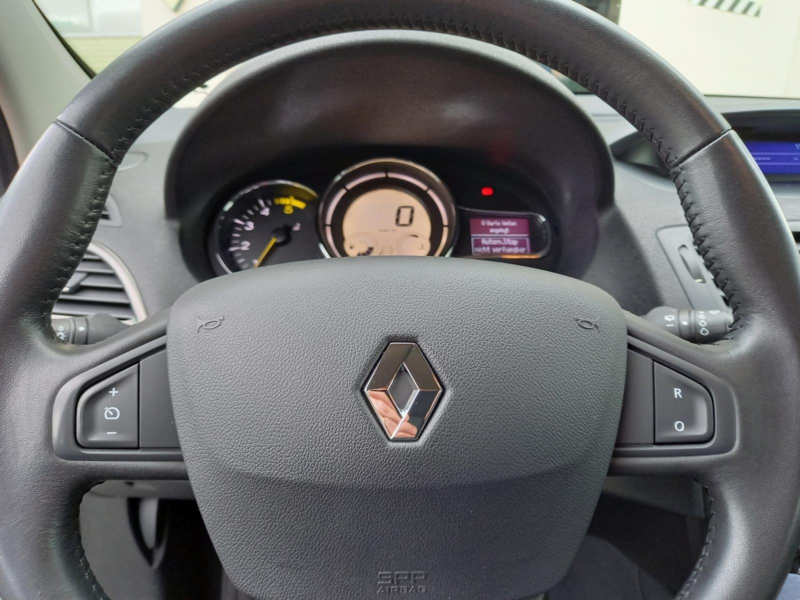 RENAULT Mégane Grandtour 1.5 dCi Limited S/S, Diesel, Occasion / Gebraucht, Handschaltung - 6