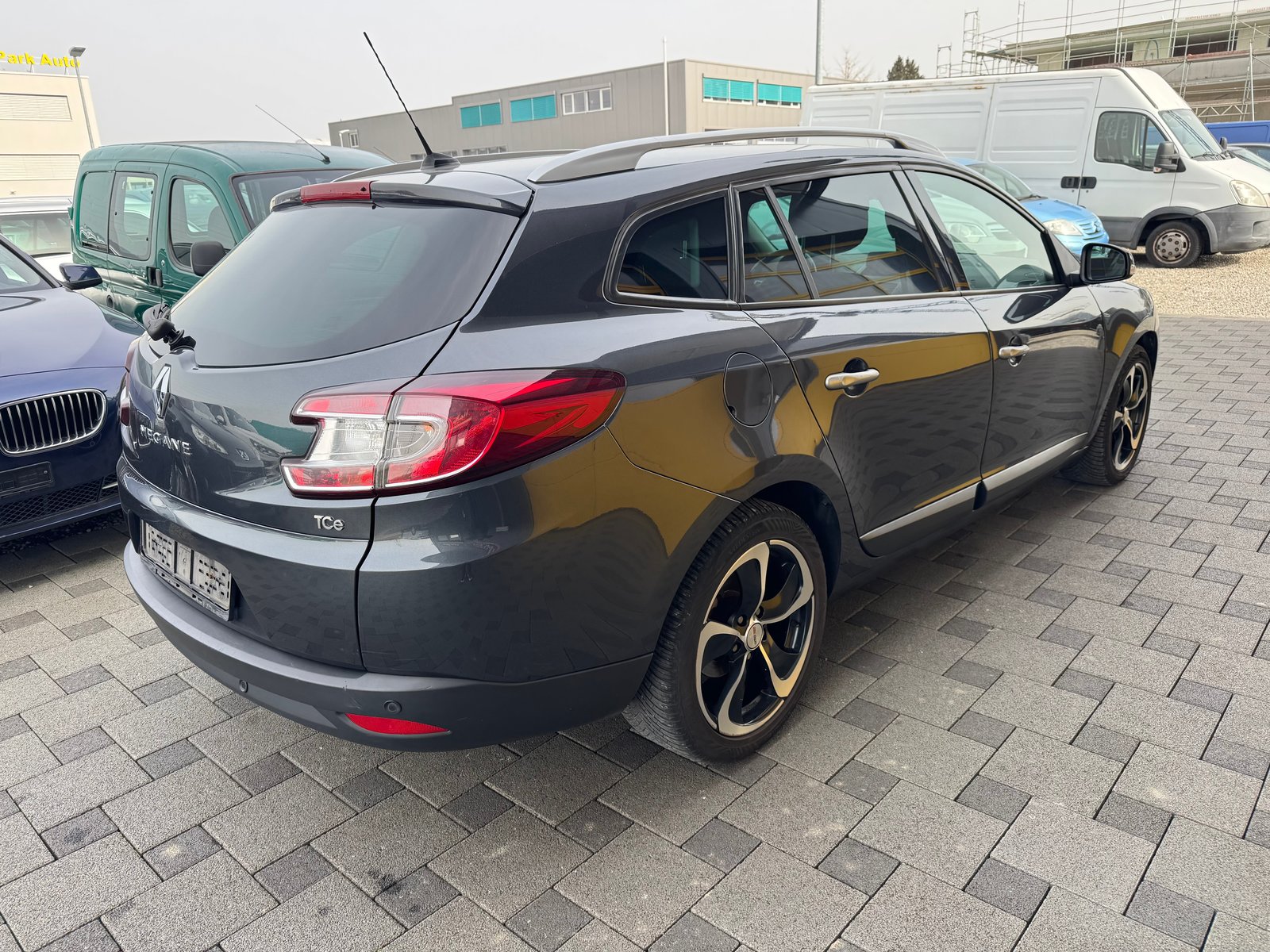 RENAULT Mégane Grandtour 1.4 16V Turbo Dynamique, Essence, Occasion / Utilisé, Manuelle - 6