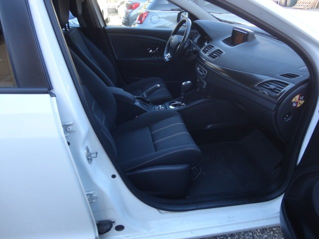 RENAULT Mégane Grandtour 1.5 dCi Expression EDC, Diesel, Second hand / Used, Automatic - 5
