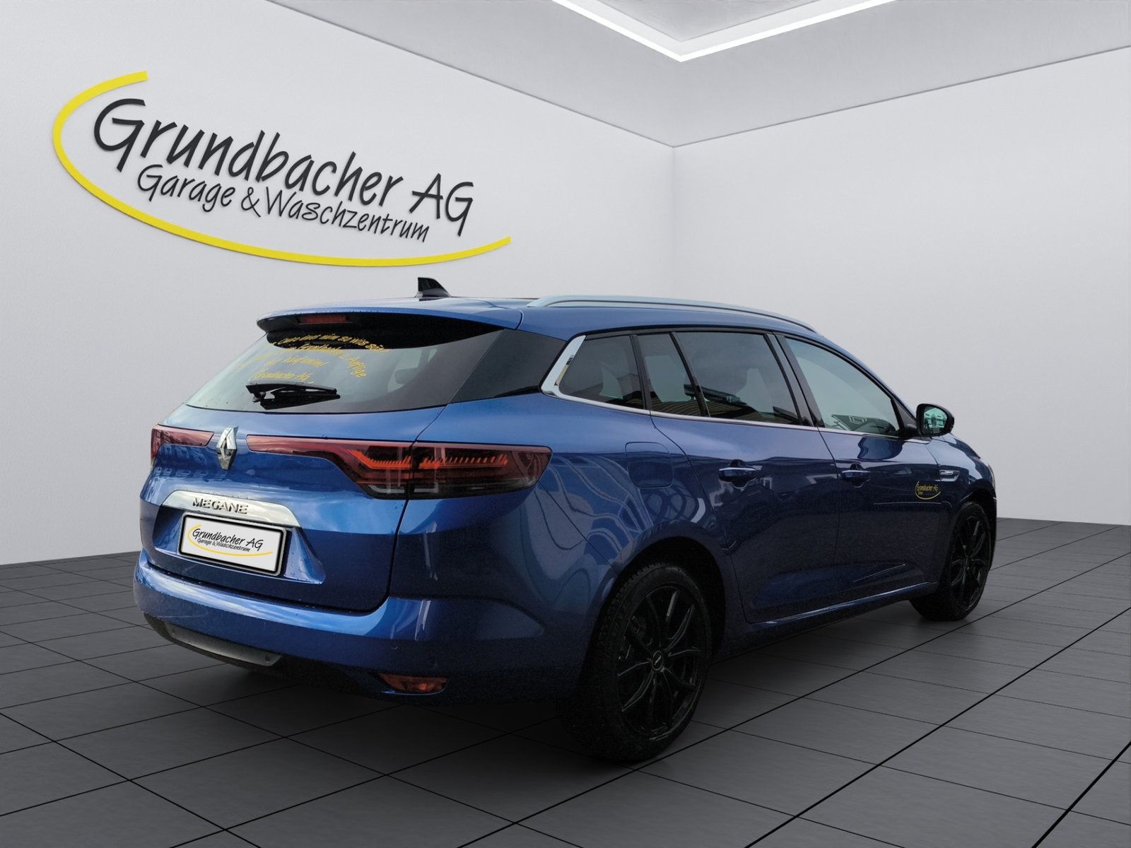 RENAULT Mégane Grandtour 1.3 TCe 140 t, Benzin, Occasion / Gebraucht, Automatik - 7