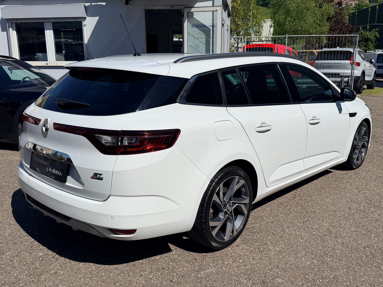 RENAULT Mégane Grandtour 1.6 16V Turbo GT EDC, Essence, Occasion / Utilisé, Automatique - 3