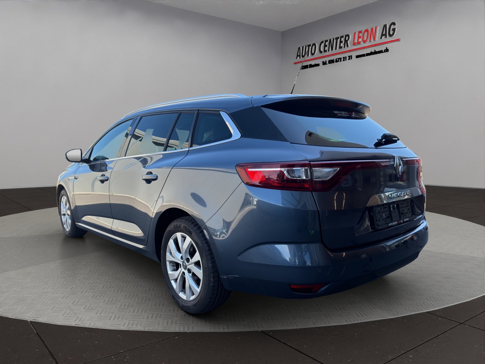 RENAULT Mégane Grandtour 1.2 16V Turbo Life, Benzin, Occasion / Gebraucht, Handschaltung - 4