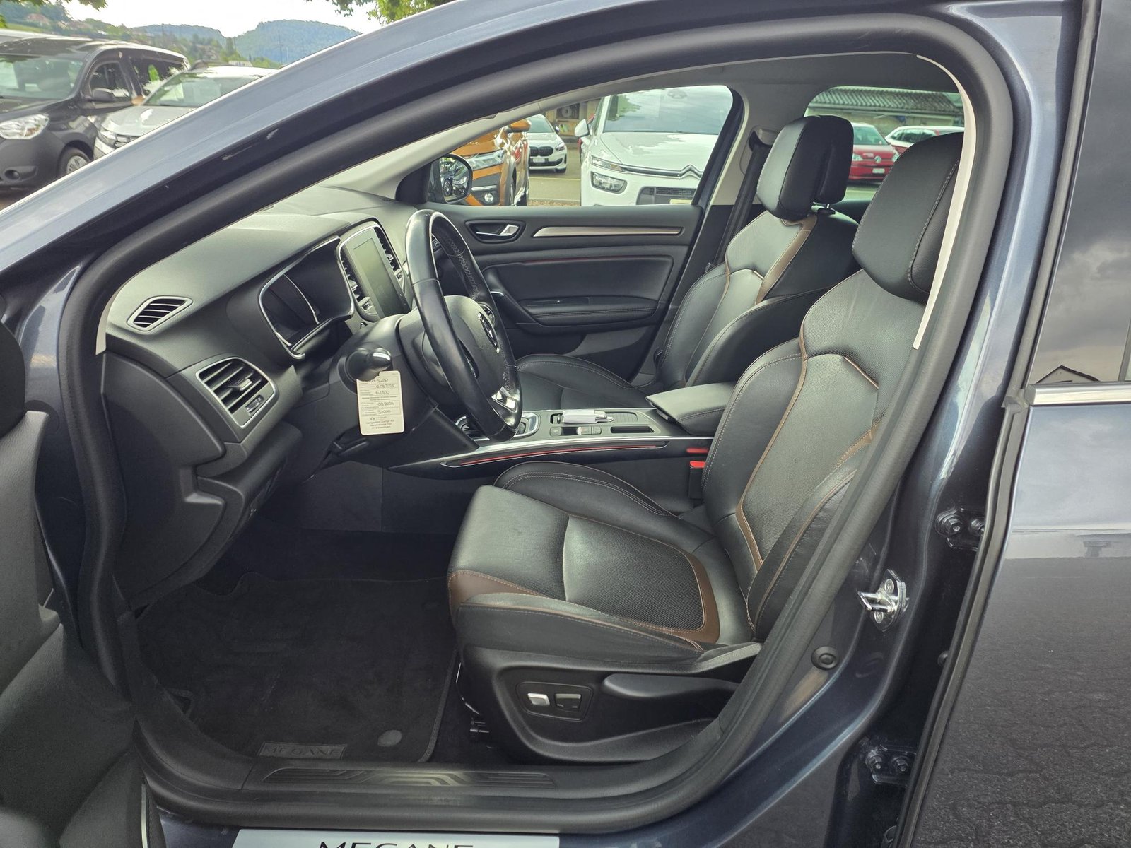 RENAULT Mégane GrT 1.2 TCe 130 90th An.EDC, Petrol, Second hand / Used, Automatic - 6