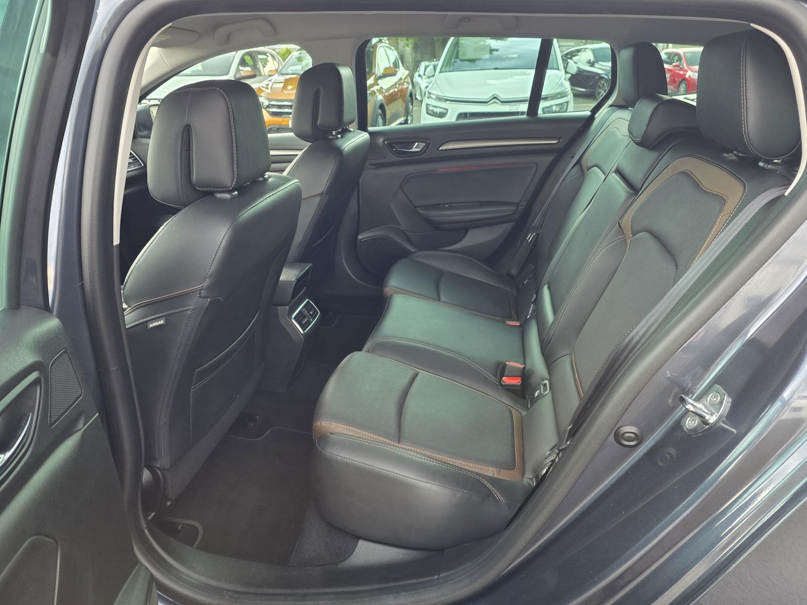 RENAULT Mégane GrT 1.2 TCe 130 90th An.EDC, Petrol, Second hand / Used, Automatic - 7