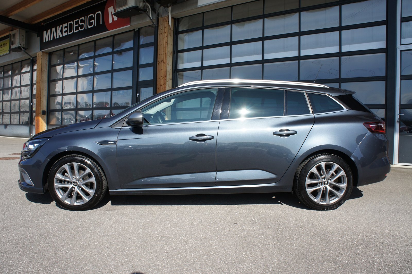 RENAULT Mégane Grandtour 1.3 16V Turbo GT Line EDC, Essence, Occasion / Utilisé, Automatique - 2