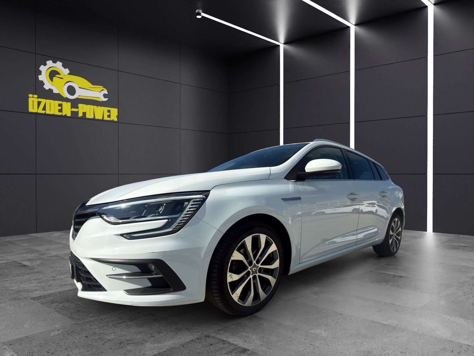 RENAULT Mégane Grandtour 1.3 16V Turbo Techno EDC *Garantie 12 Mon