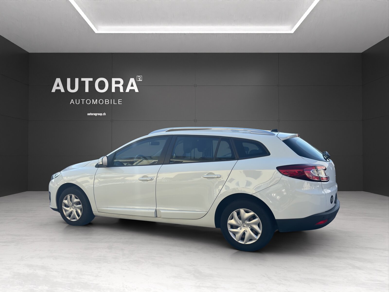 RENAULT Mégane Grandtour 1.5 dCi Energy EDC, Diesel, Occasion / Utilisé, Automatique - 3