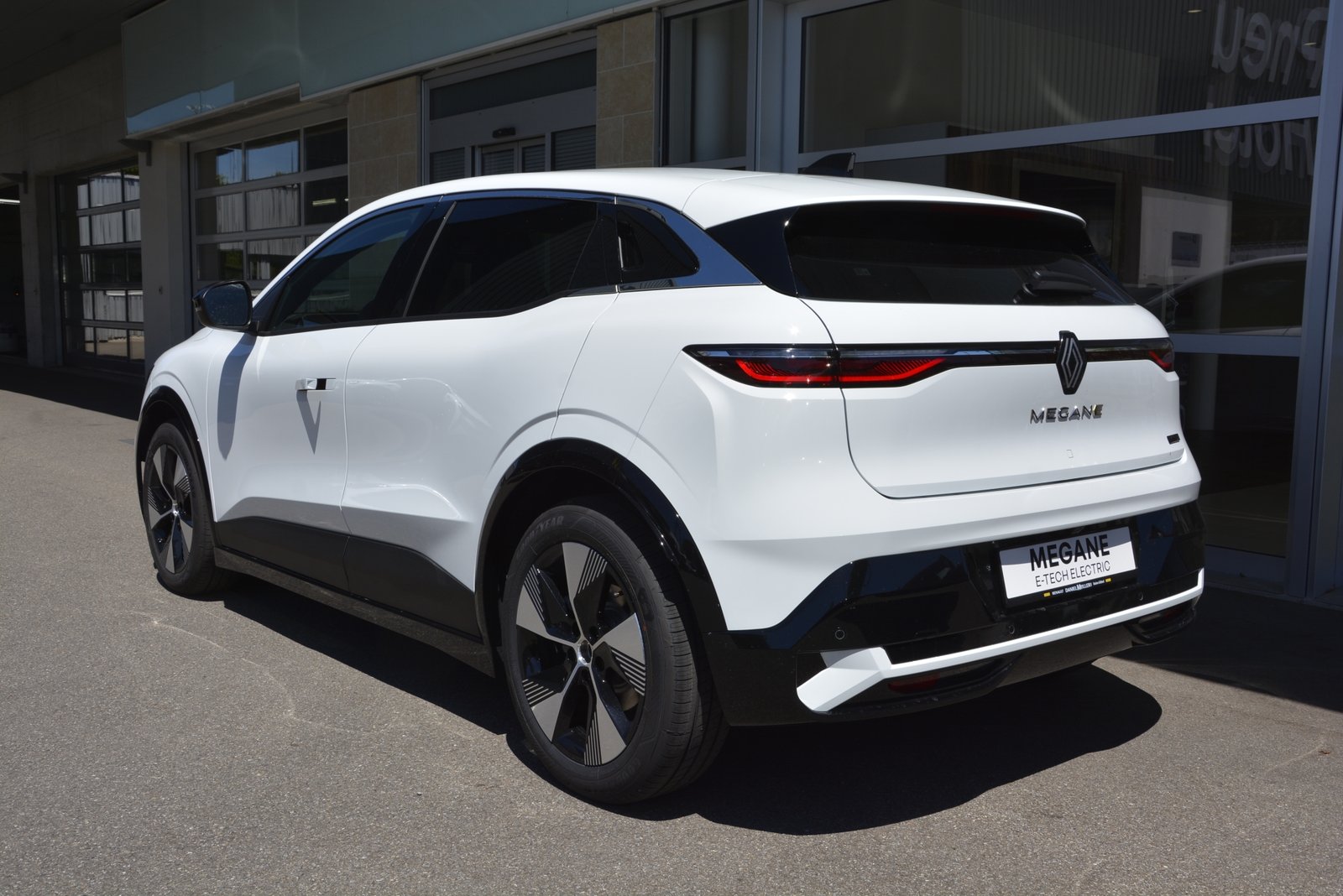 RENAULT Megane E-Tech electric techno 220 PS Comfort Range, Elektro, Neuwagen, Automatik - 4