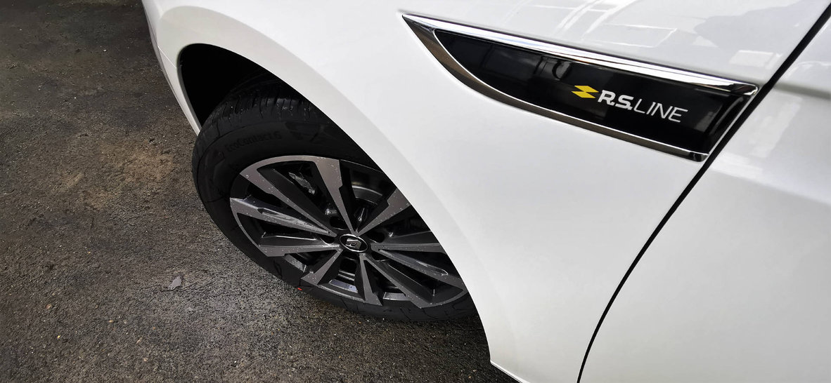 RENAULT Mégane 1.3 TCe 160 R.S. Line EDC, Benzin, Occasion / Gebraucht, Automatik - 5
