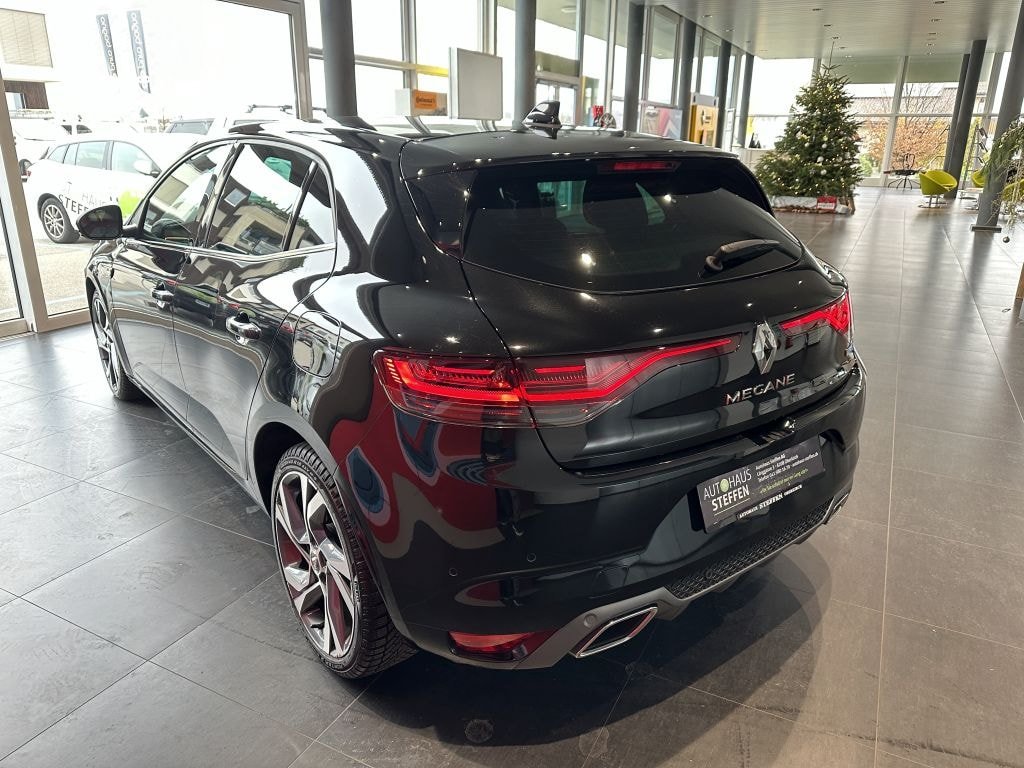RENAULT Mégane Berline 1.6 E-Tech R.S. Line, Plug-in-Hybrid Benzin/Elektro, Occasion / Gebraucht, Automatik - 7