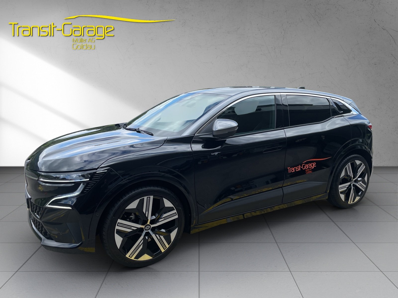 RENAULT Mégane E-Tech iconic, Électrique, Occasion / Utilisé, Automatique