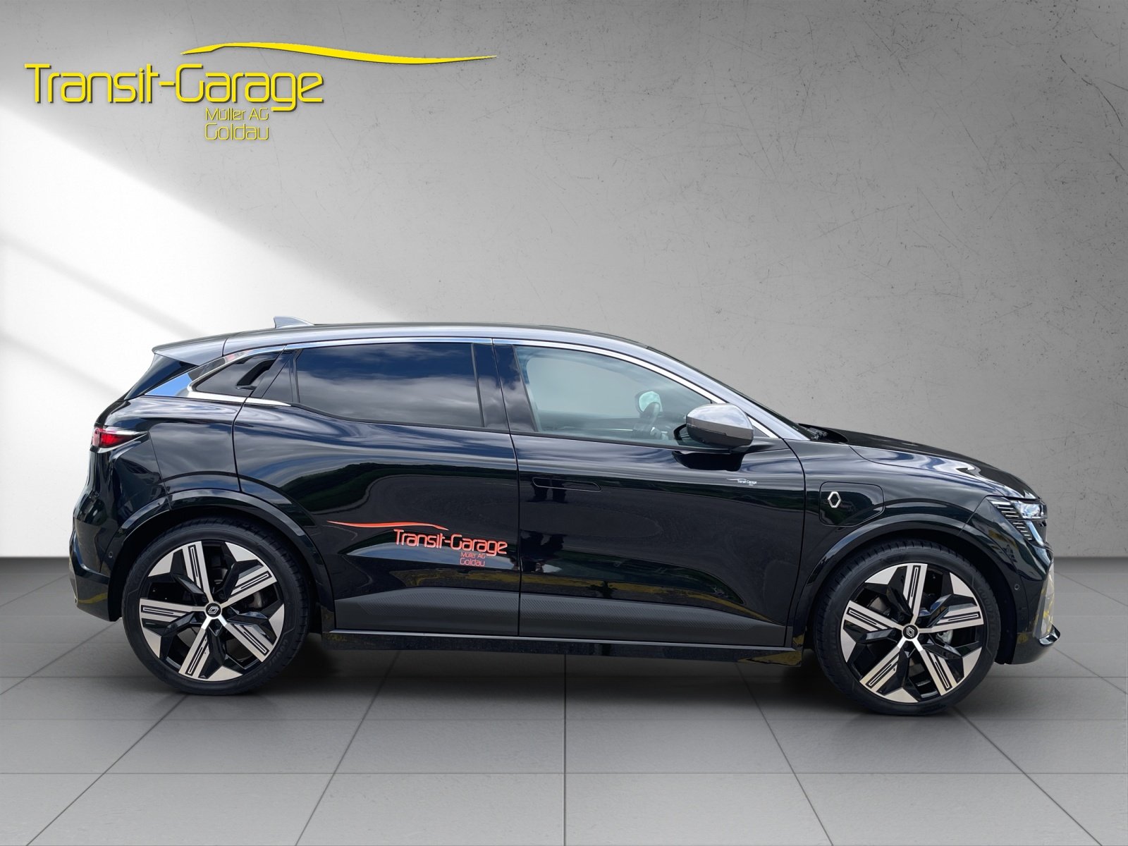 RENAULT Mégane E-Tech iconic, Électrique, Occasion / Utilisé, Automatique - 5