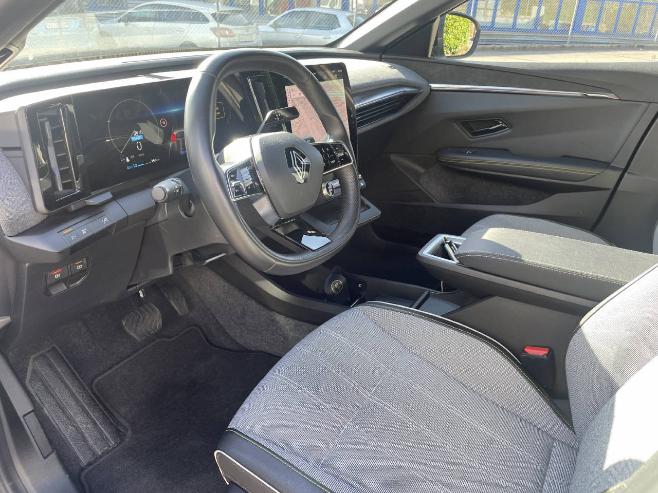 RENAULT Mégane E-Tech techno, Elektro, Occasion / Gebraucht, Automatik - 7