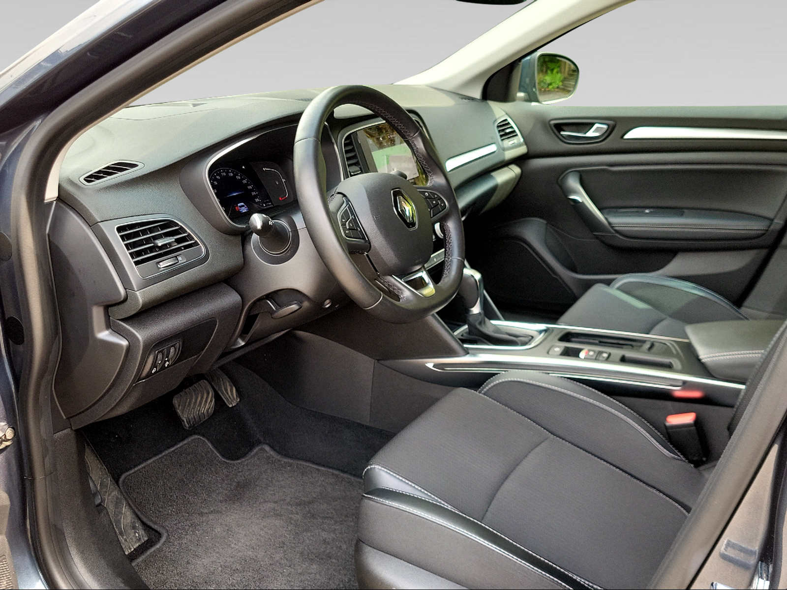 RENAULT Megane 1.3 TCe 160 Intens EDC, Essence, Occasion / Utilisé, Automatique - 4
