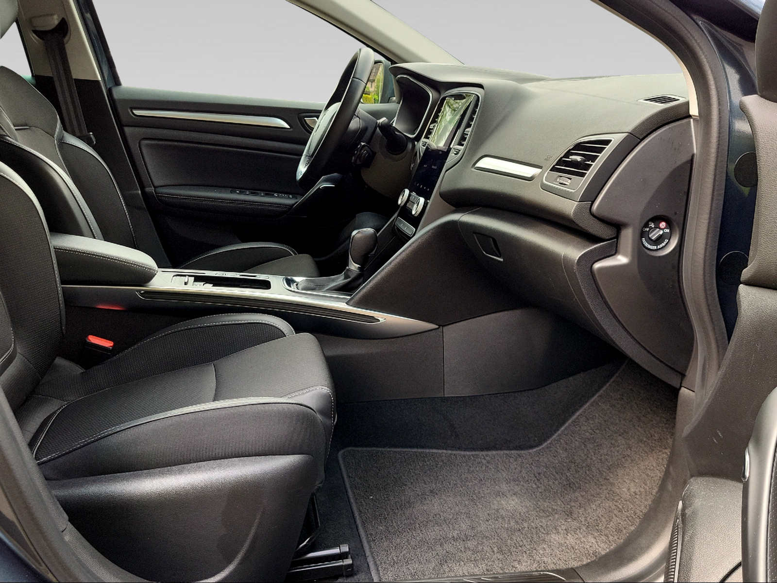 RENAULT Megane 1.3 TCe 160 Intens EDC, Essence, Occasion / Utilisé, Automatique - 6