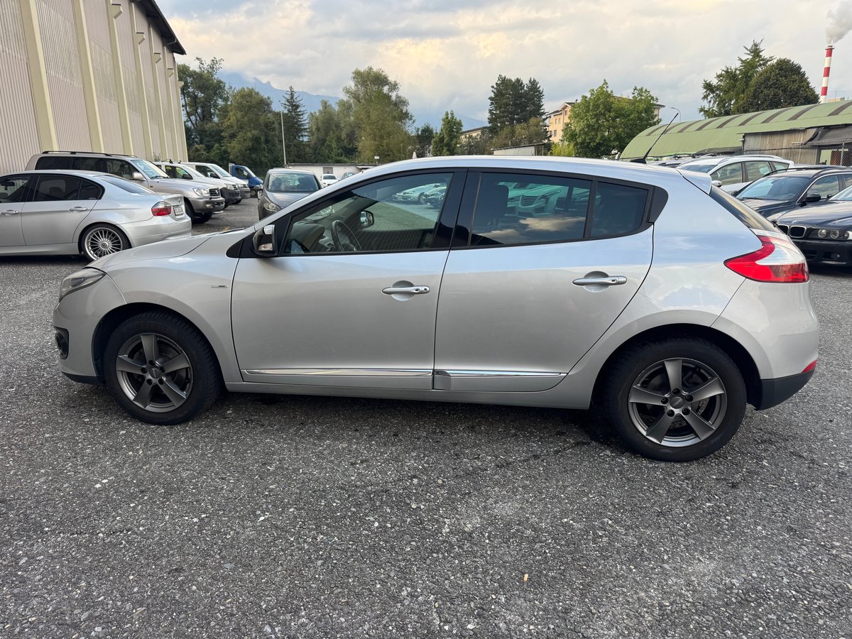 RENAULT Mégane 1.2 16V Turbo Swiss Edition EDC, Petrol, Second hand / Used, Automatic - 4