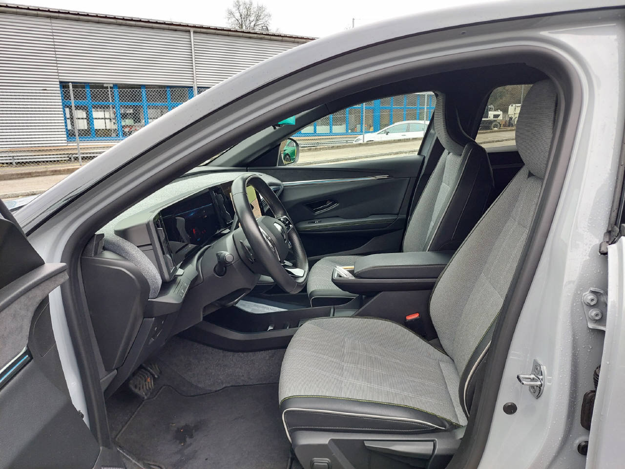 RENAULT Megane E-Tech 100% electric techno EV60 220 PS optimum char, Electric, Second hand / Used, Automatic - 6
