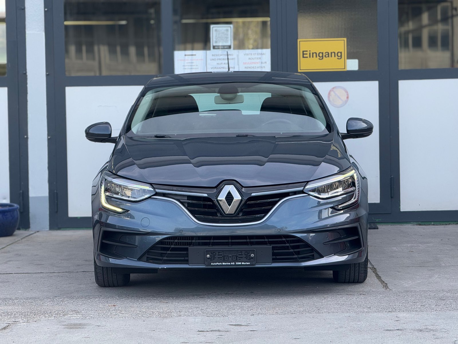 RENAULT Mégane Berline 1.3 16V Turbo Zen, Benzin, Occasion / Gebraucht, Handschaltung - 3