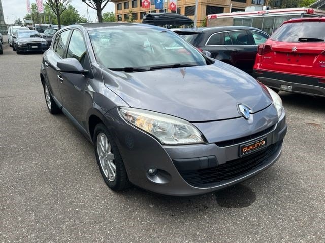 RENAULT Mégane 1.6 16V Dynamique, Petrol, Second hand / Used, Manual - 2