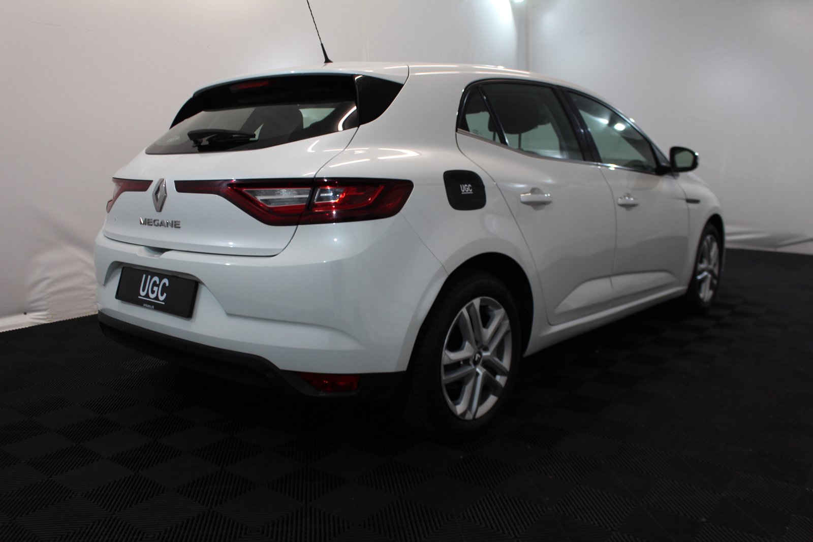 RENAULT Mégane 1.2 TCe 130 Zen EDC, Essence, Occasion / Utilisé, Automatique - 6